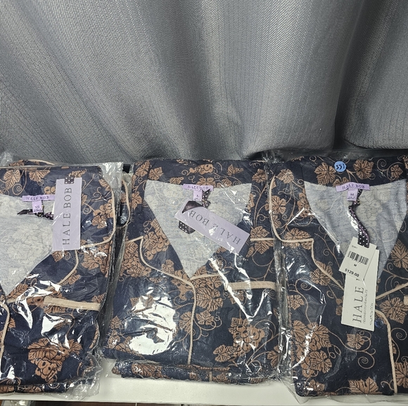 Hale Bob Grape Vine Pajama Set NWT Various Sizes - Picture 4 of 6